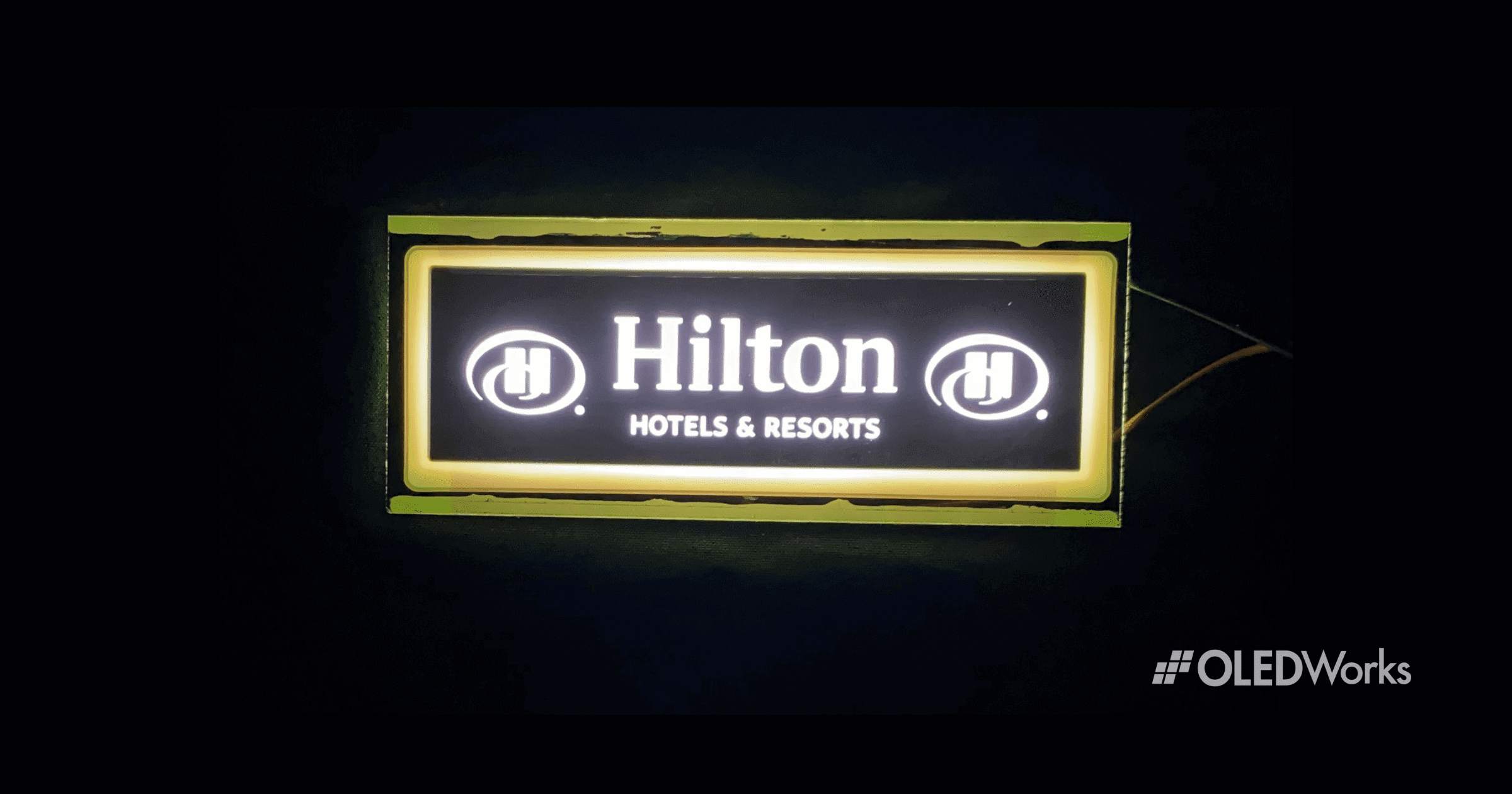 Hilton OLED Logo面板