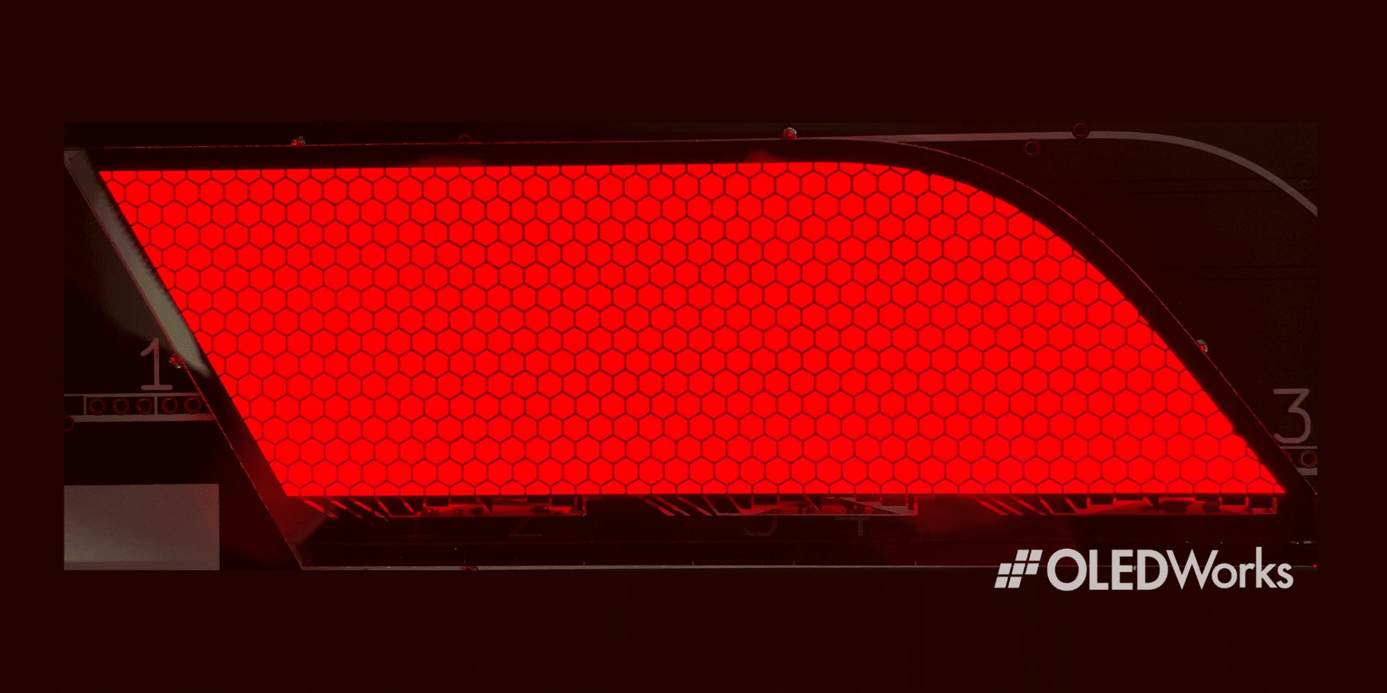OLEDWorks最新汽车OLED照明面板