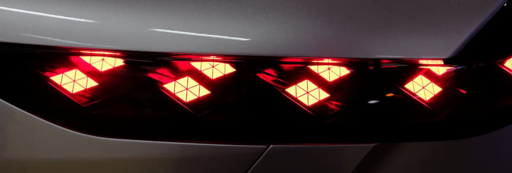 OLED照明技术非常适合汽车中期改款或车型升级_OLEDWorks中文官网