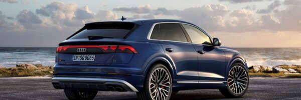 2024款奥迪Q7 SUV采用OLED尾灯面板